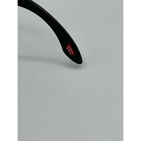 Oakley Holbrook OO9102-E 555 Sunglasses - Picture 7 of 9